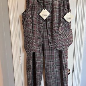 Ava & Viv Black and White Plaid Garment